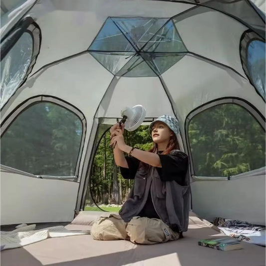 4 person family tent with Skylight