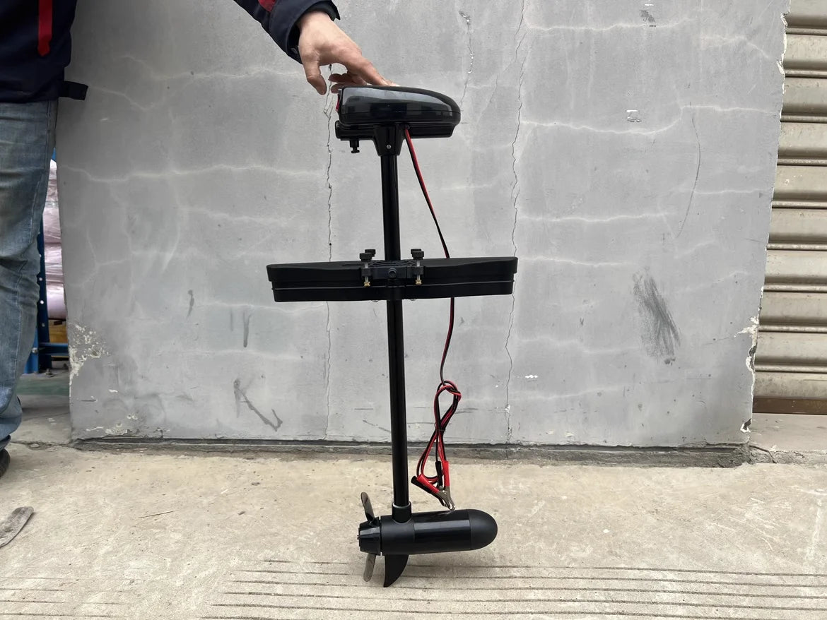 Electric/Pedal-Driven Kayak