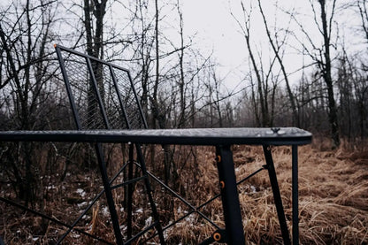 65" L x 65" W x 5' H Ground Blind Platform
